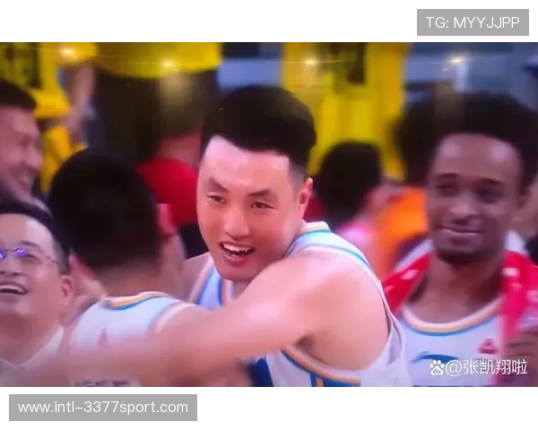 成都篮球队与北京篮球队赛后复盘探讨灵活性与战术调整的关键因素 成都篮球队与北京篮球队赛后复盘探讨灵活性与战术调整的关键因素